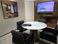 Gateway East (D7), Office #484471381